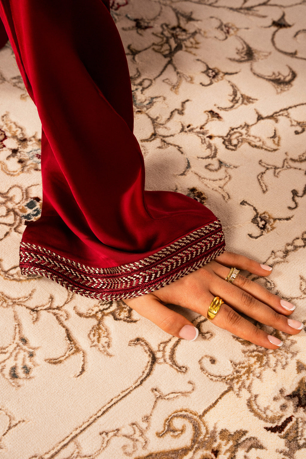 Shaped Caftan Cherry