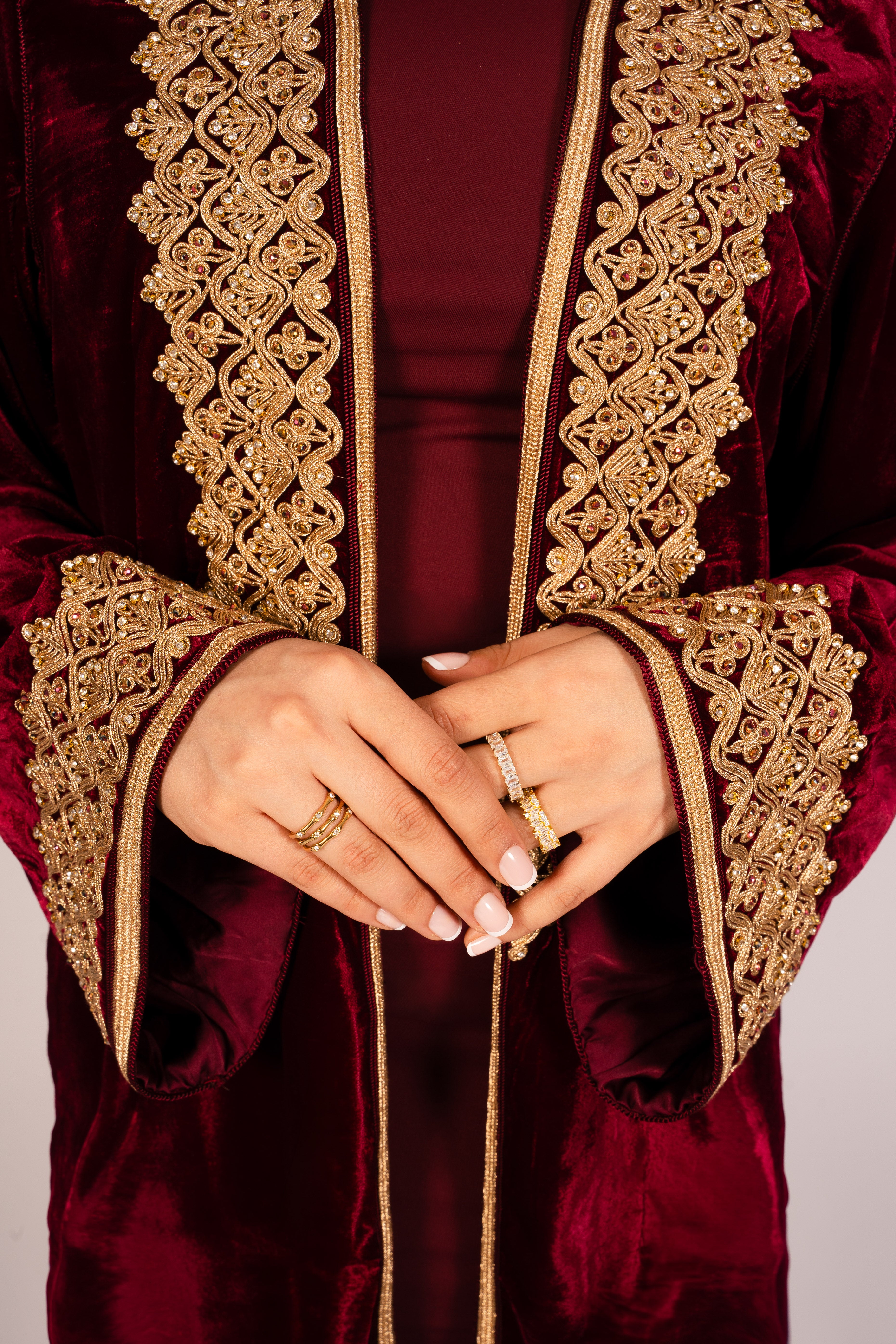 Abaya Scarlet
