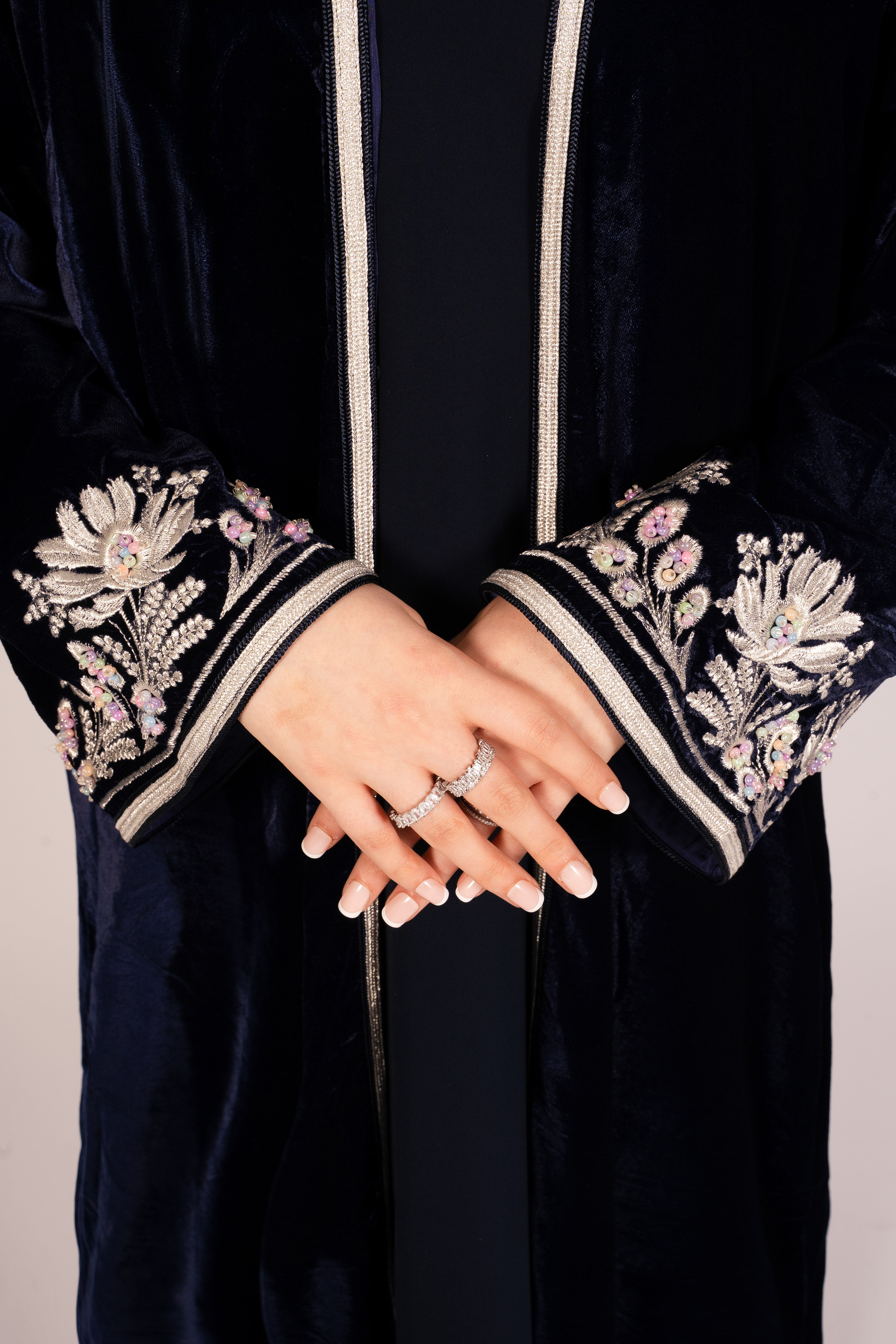 Abaya Saphire