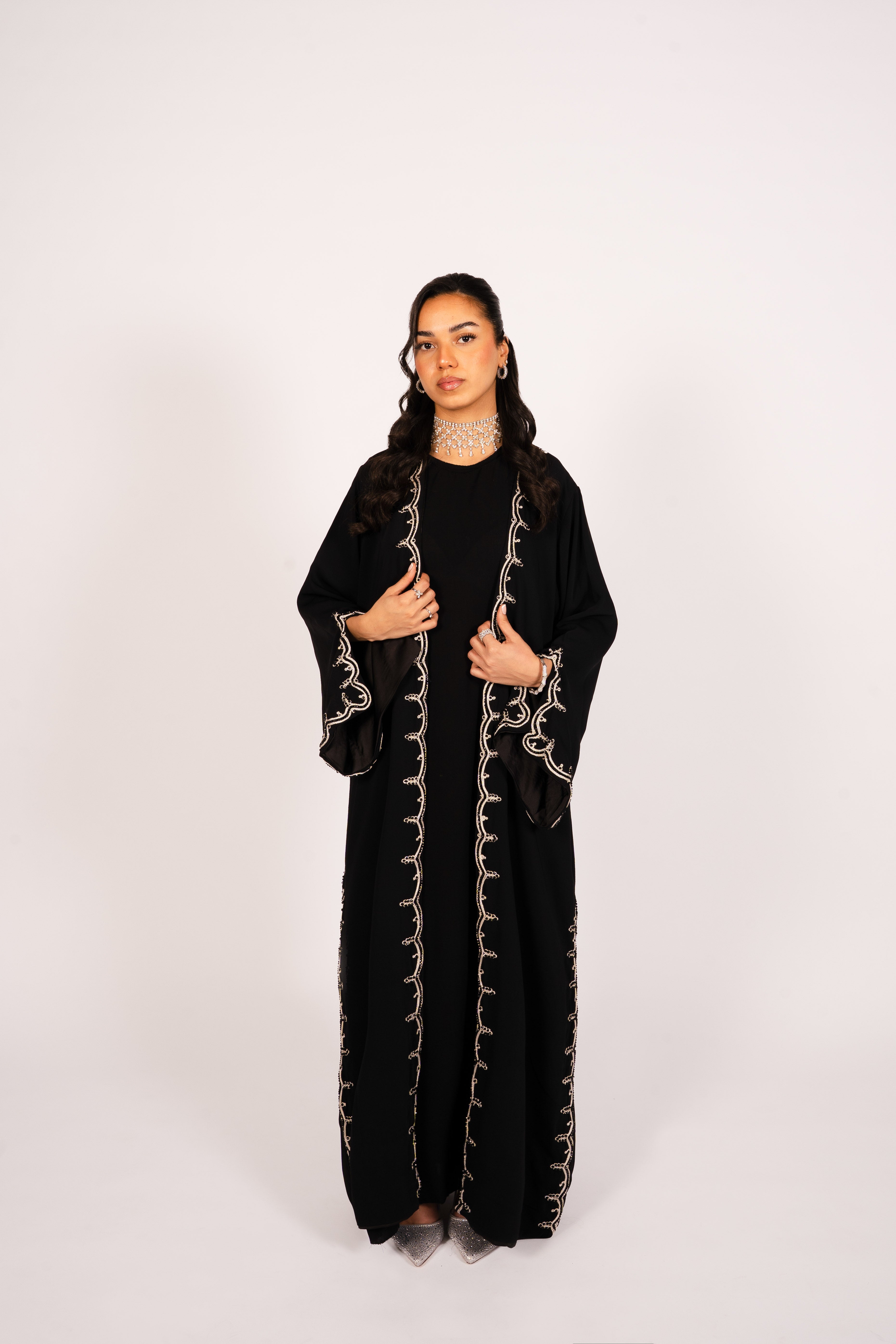 Abaya Noir/Silver Lining