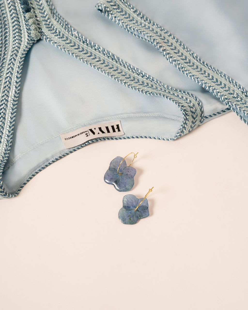 Hydrangea Blue Earring